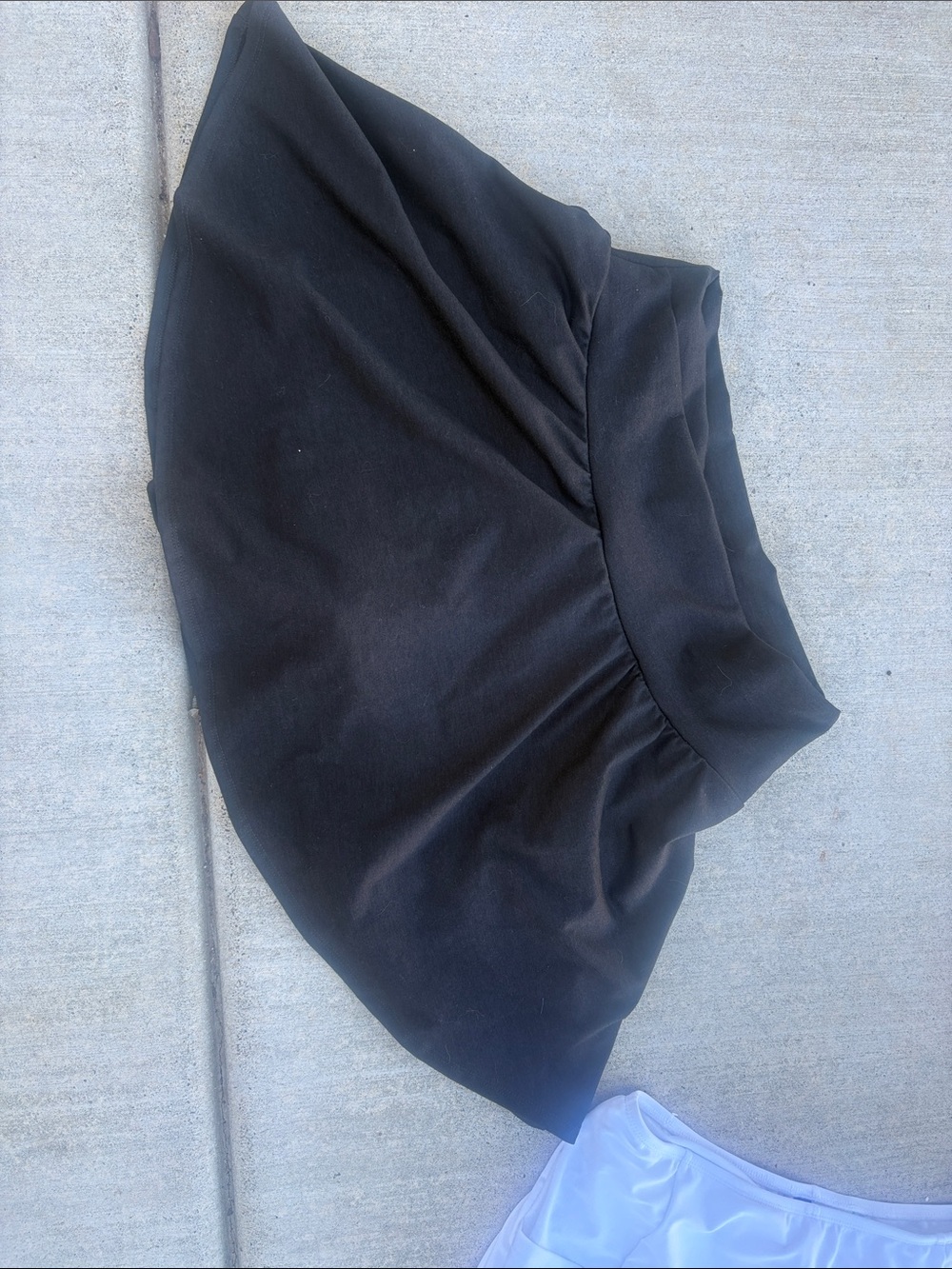 Old Navy Black Circle Skater Skirt